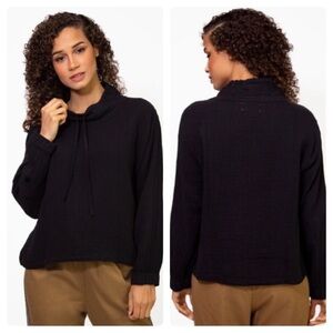 Xirena Shay Muslin Cotton Gauze Top Funnel Neck Black size X-Small